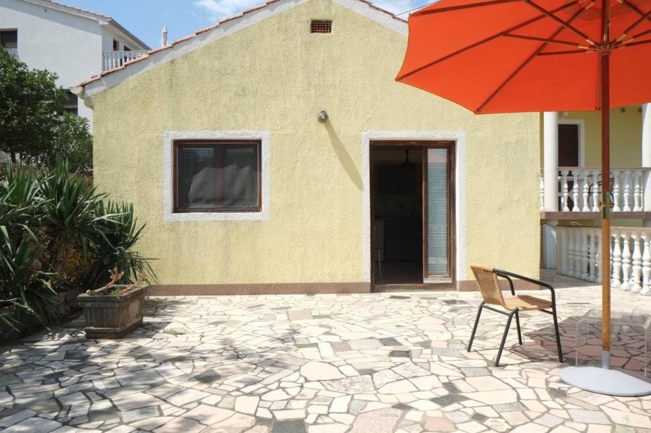 Hilltop Villa Risika Exterior foto