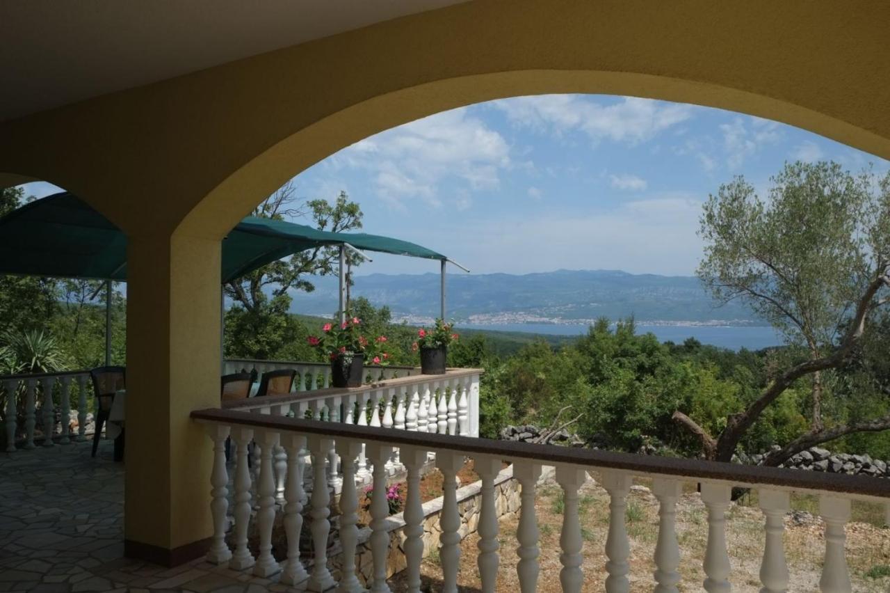 Hilltop Villa Risika Exterior foto