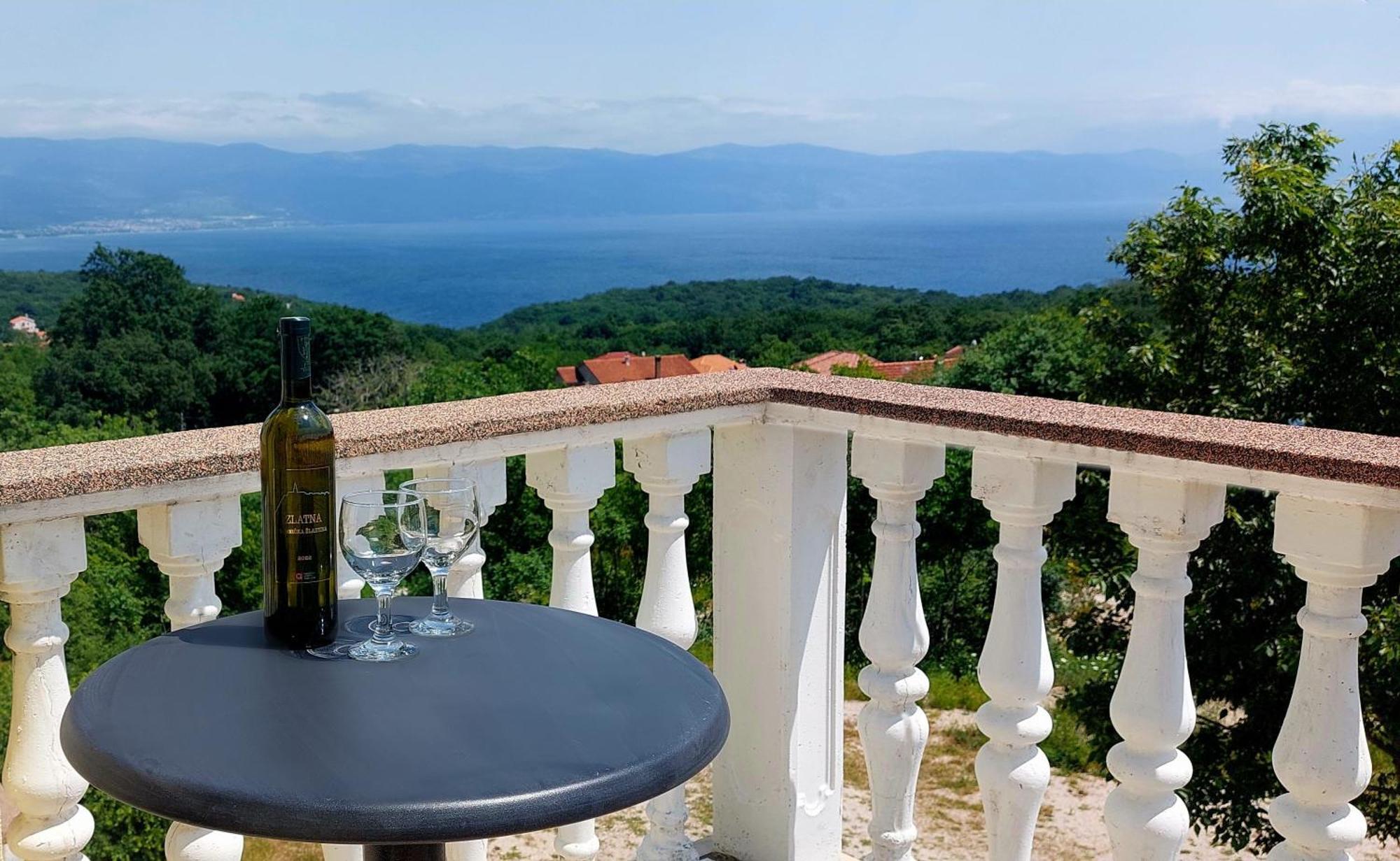 Hilltop Villa Risika Exterior foto